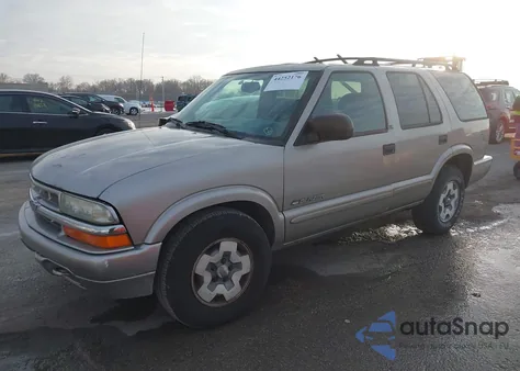 2002 Chevrolet Blazer Ls from USA, damaged, VIN 1GNDT13W82K169230